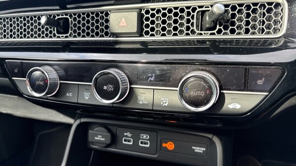 Used Honda Civic 2023 for sale - 75722340: Photo 35