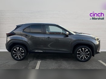 Used Toyota Yaris Cross 2022 for sale - 76999268: Photo