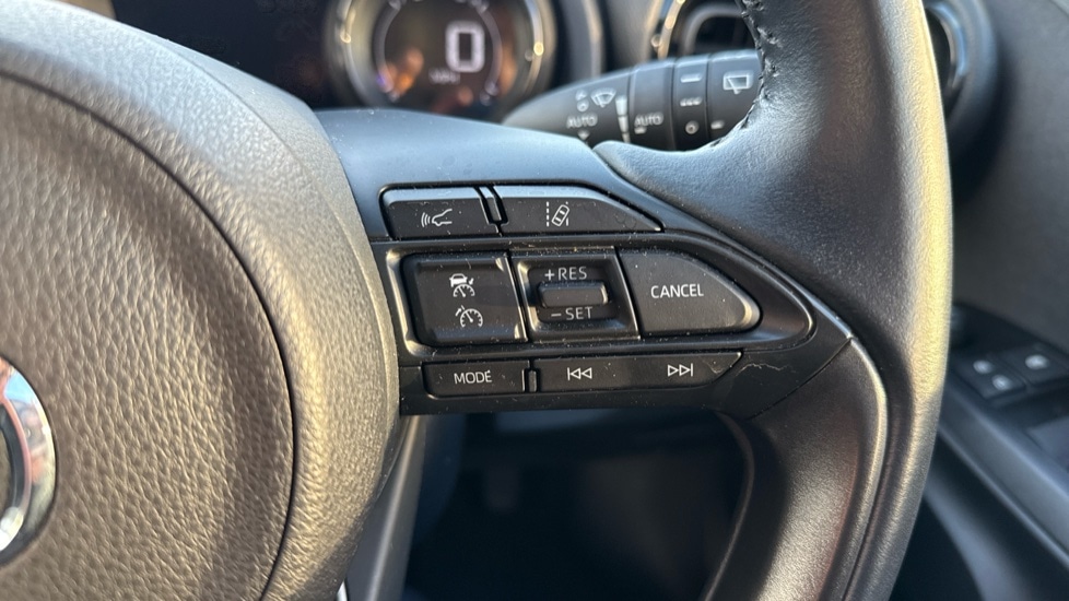 Used Mazda Mazda2 HYBRID 2022 for sale - 76563762: Photo 22