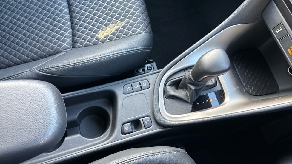 Used Mazda Mazda2 HYBRID 2022 for sale - 76563762: Photo 28