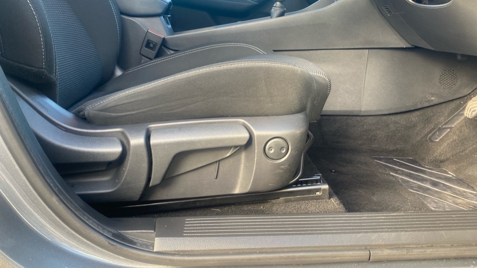 Used Nissan Qashqai 2021 for sale - 76872416: Photo 34