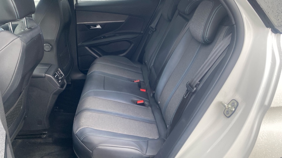 Used Peugeot 3008 2022 for sale - 76872811: Photo 14