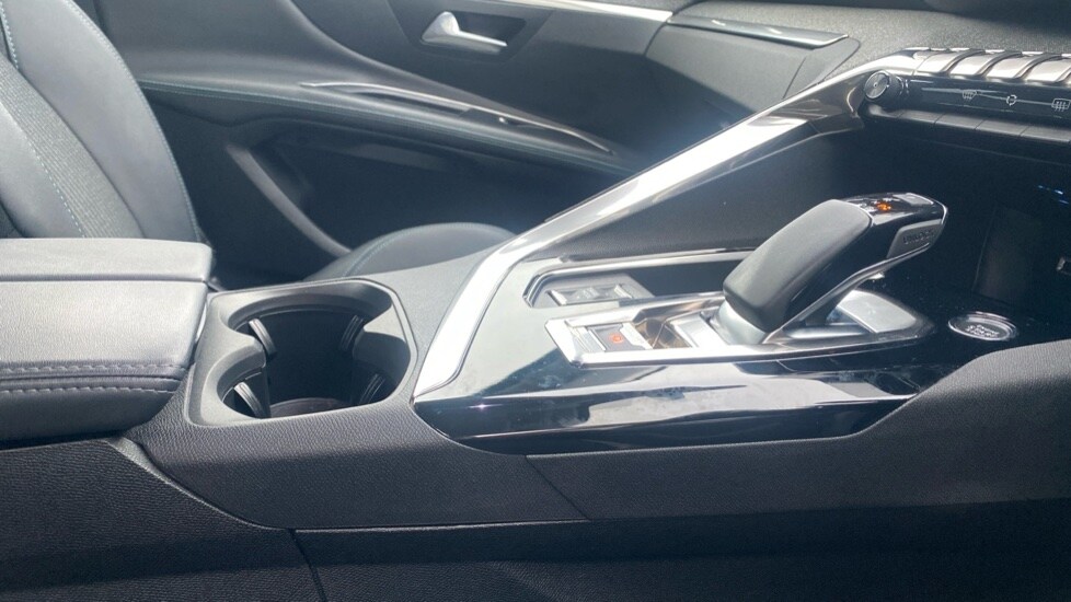 Used Peugeot 3008 2022 for sale - 76872811: Photo 30