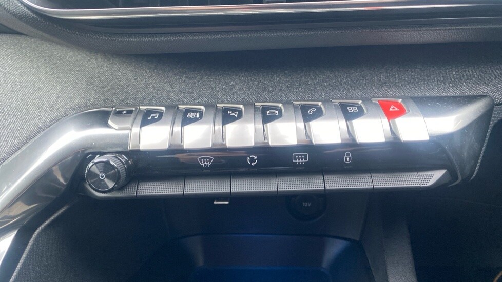 Used Peugeot 3008 2022 for sale - 76872811: Photo 36