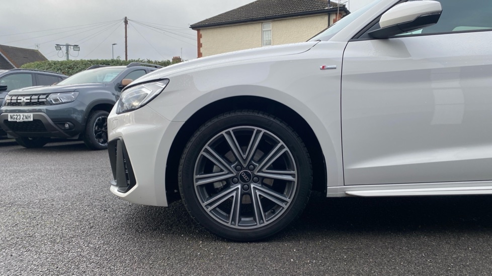 Used Audi A1 2024 for sale - 76872813: Photo 17