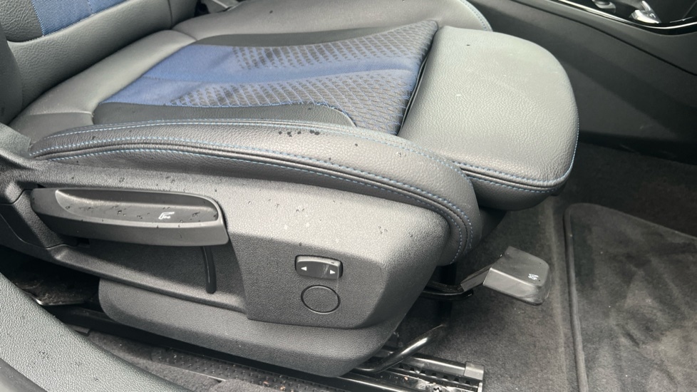 Used BMW 1 Series 2023 for sale - 76595320: Photo 32