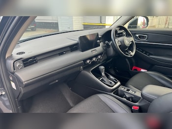 Used Honda HR-V 2022 for sale - 76869980: Photo