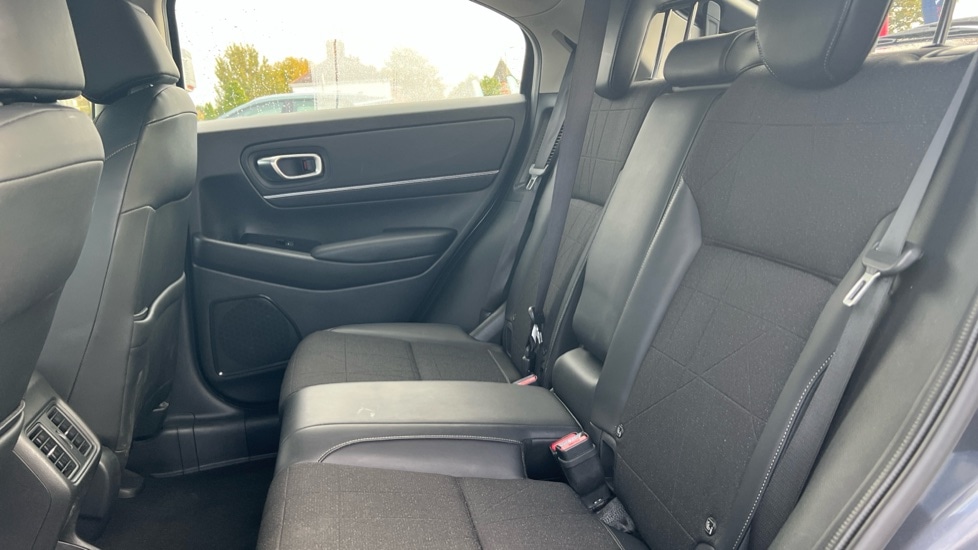 Used Honda HR-V 2022 for sale - 76869980: Photo 8