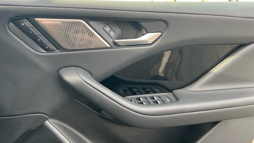 Used Jaguar I-Pace 2021 for sale - 76872479: Photo 32