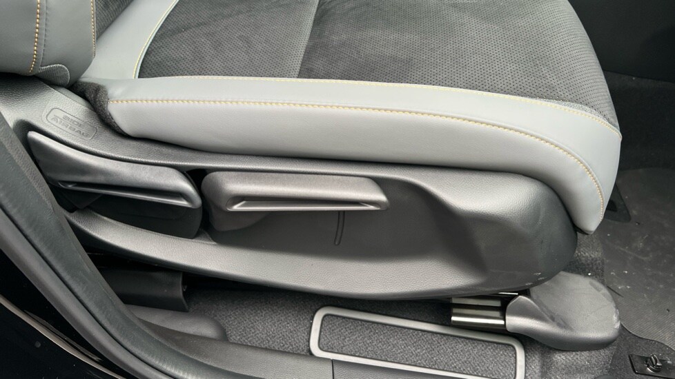 Used Honda Jazz 2025 for sale - 76168715: Photo 31