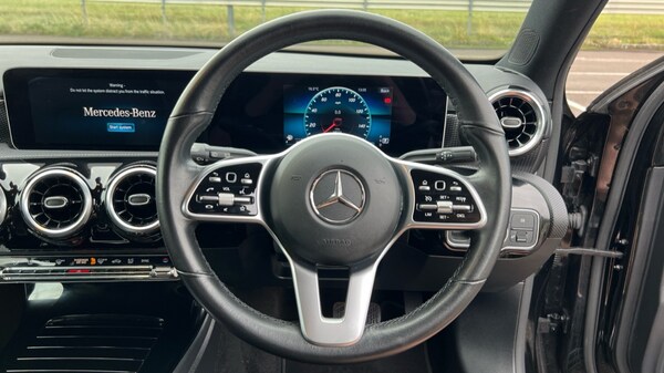 Used Mercedes-Benz A-Class 2019 for sale - 76276617: Photo 12