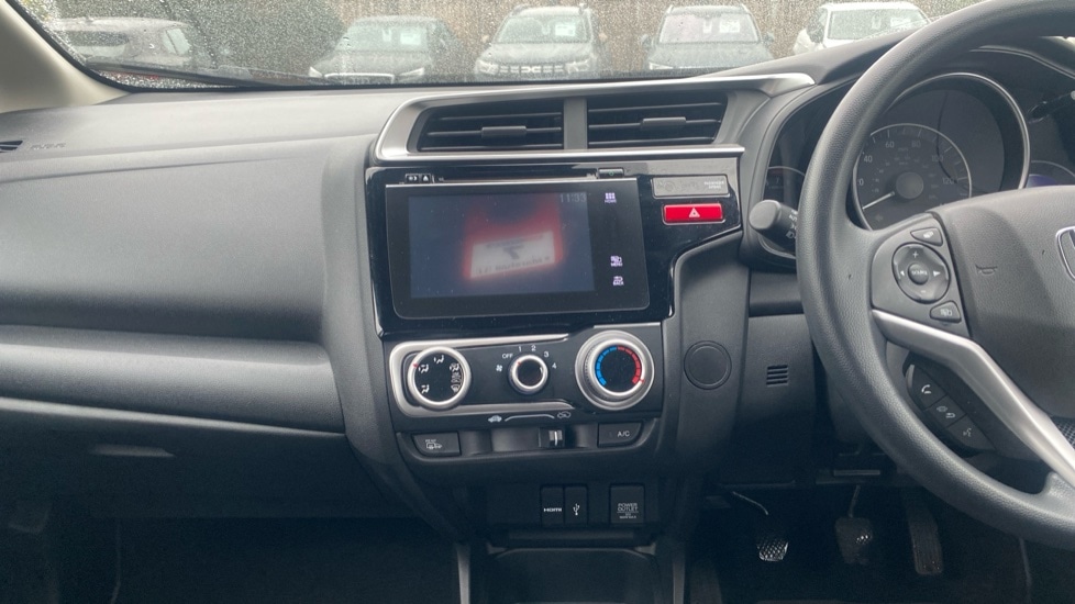 Used Honda Jazz 2015 for sale - 76780092: Photo 12