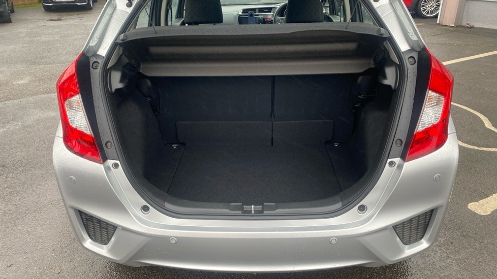 Used Honda Jazz 2015 for sale - 76780092: Photo 15