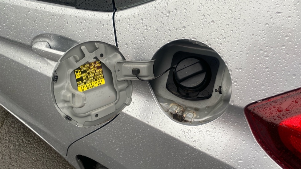 Used Honda Jazz 2015 for sale - 76780092: Photo 21