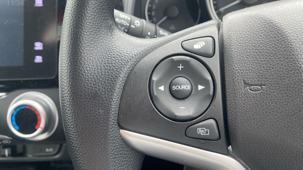 Used Honda Jazz 2015 for sale - 76780092: Photo 23