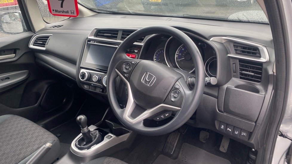 Used Honda Jazz 2015 for sale - 76780092: Photo 9