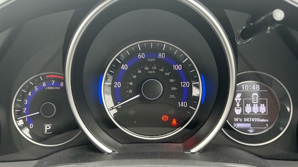 Used Honda Jazz 2017 for sale - 76234085: Photo 11