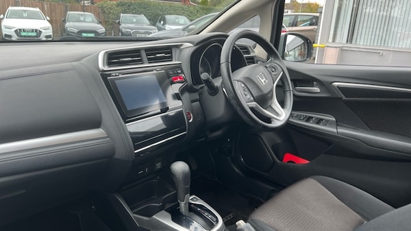 Used Honda Jazz 2017 for sale - 76234085: Photo 2