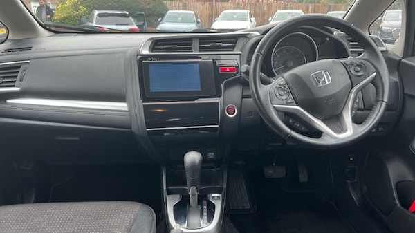 Used Honda Jazz 2017 for sale - 76234085: Photo 4