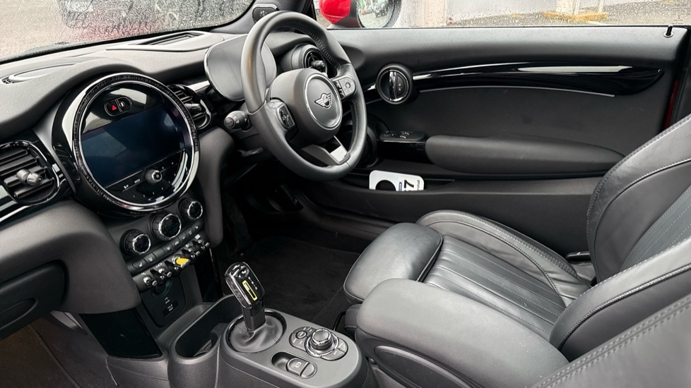 Used MINI Hatch 2021 for sale - 76872160: Photo 10