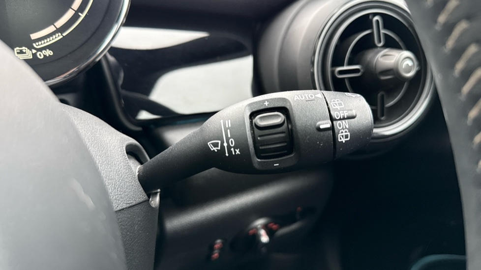 Used MINI Hatch 2021 for sale - 76872160: Photo 26