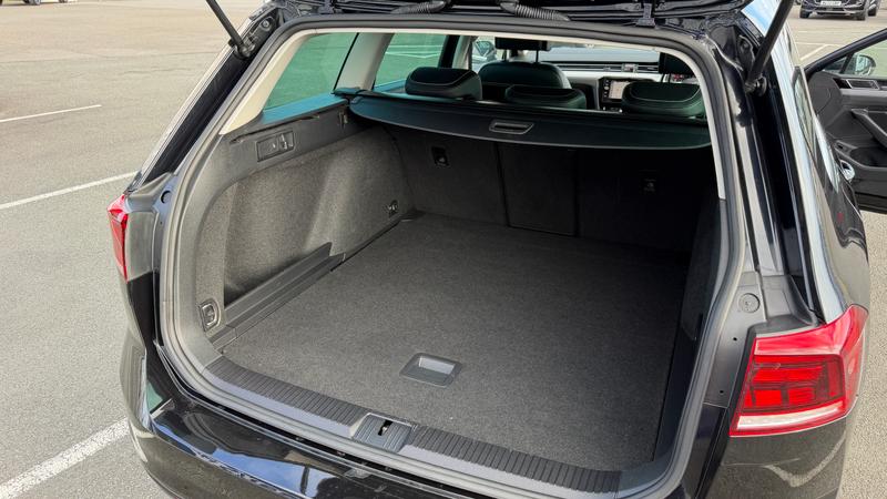 Used Volkswagen Passat 2022 for sale - 76385008: Photo 25