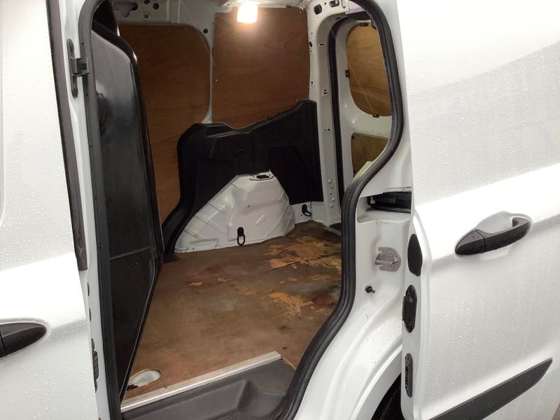 Used Ford Transit Courier 2020 for sale - 76557436: Photo 19