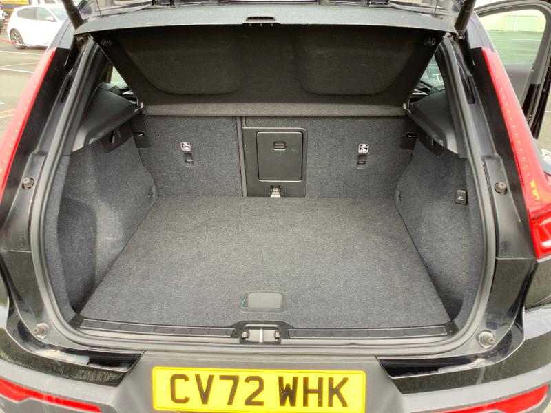 Used Volvo XC40 for sale - 77785524: Photo 28