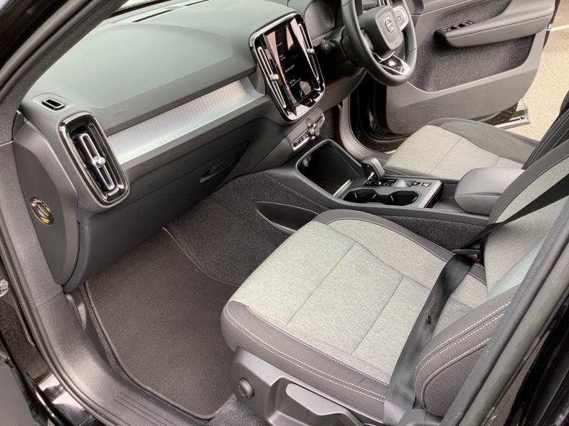 Used Volvo XC40 for sale - 77785524: Photo 30