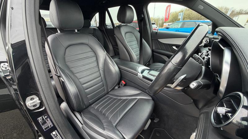 Used Mercedes-Benz GLC 2022 for sale - 77989085: Photo 11