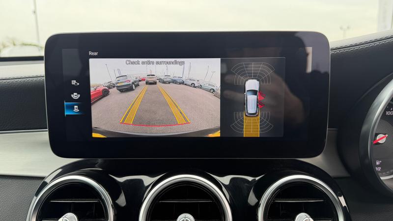 Used Mercedes-Benz GLC 2022 for sale - 77989085: Photo 21