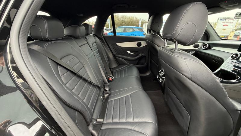 Used Mercedes-Benz GLC 2022 for sale - 77989085: Photo 28