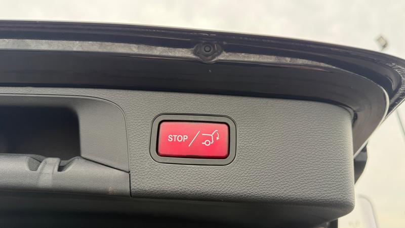 Used Mercedes-Benz GLC 2022 for sale - 77989085: Photo 32