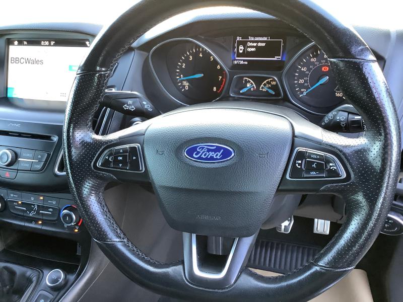 Used Ford Focus 2018 for sale - 76363006: Photo 12