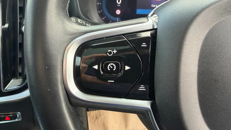 Used Volvo V60 2022 for sale - 77286398: Photo 15