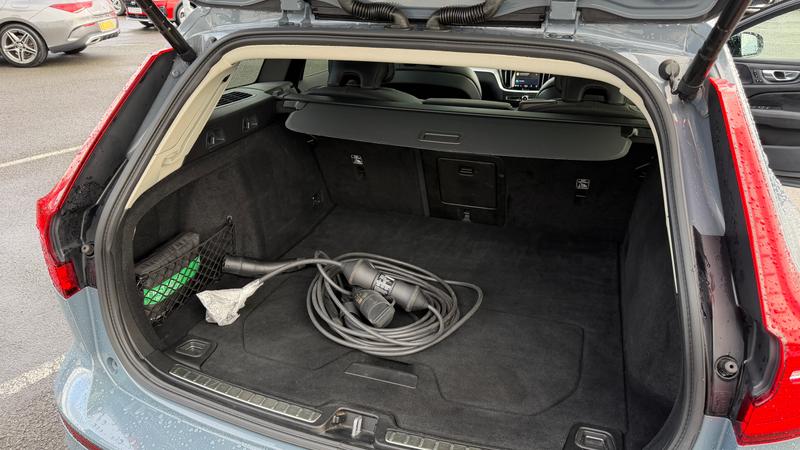 Used Volvo V60 2022 for sale - 77286398: Photo 27