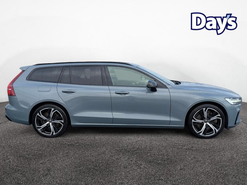 Used Volvo V60 2022 for sale - 77286398: Photo 9
