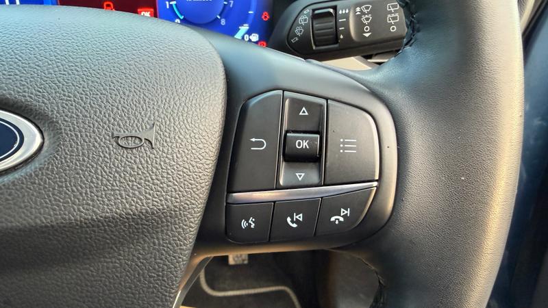 Used Ford Focus 2023 for sale - 77152080: Photo 16