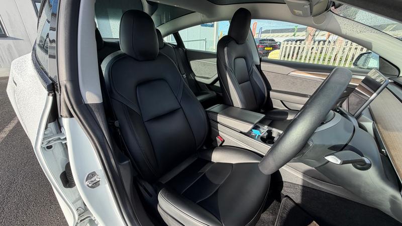 Used Tesla Model 3 2021 for sale - 77005982: Photo 11