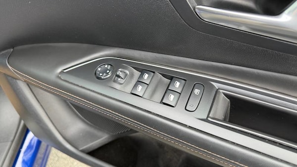 Used Peugeot 3008 2017 for sale - 76209486: Photo 13