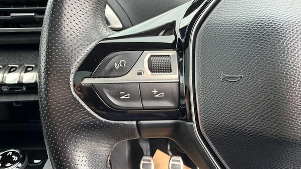 Used Peugeot 3008 2017 for sale - 76209486: Photo 15