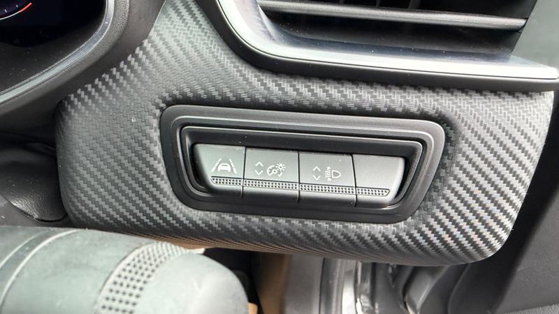 Used Renault Clio 2023 for sale - 76710204: Photo 17