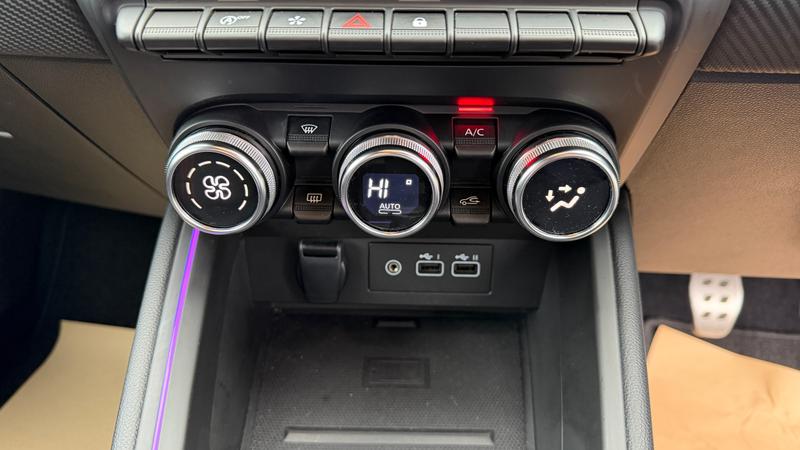 Used Renault Clio 2023 for sale - 76710204: Photo 21