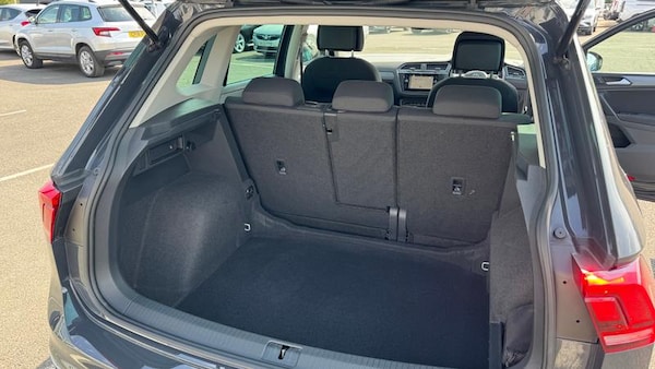 Used Volkswagen Tiguan 2022 for sale - 74639564: Photo 28