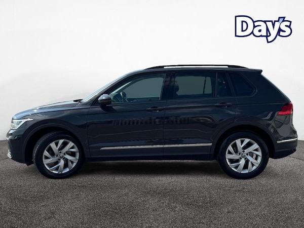 Used Volkswagen Tiguan 2022 for sale - 74639564: Photo 4