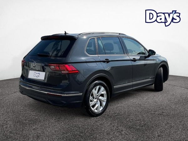 Used Volkswagen Tiguan 2022 for sale - 74639564: Photo 7