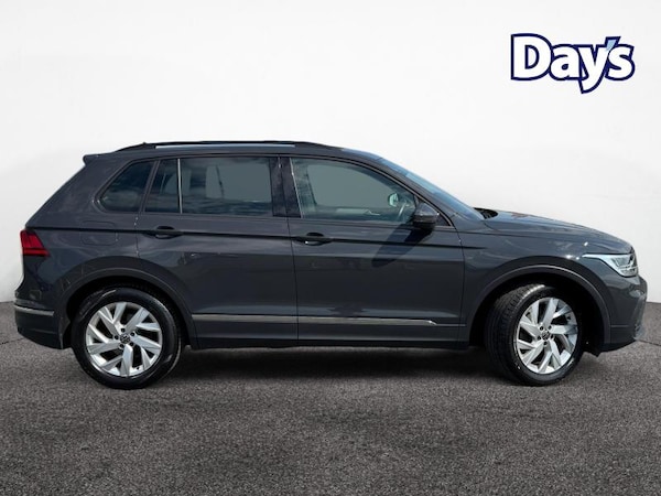 Used Volkswagen Tiguan 2022 for sale - 74639564: Photo 8