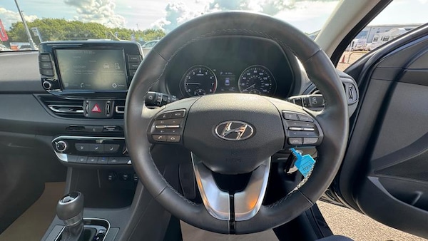 Used Hyundai i30 2023 for sale - 75137634: Photo 14