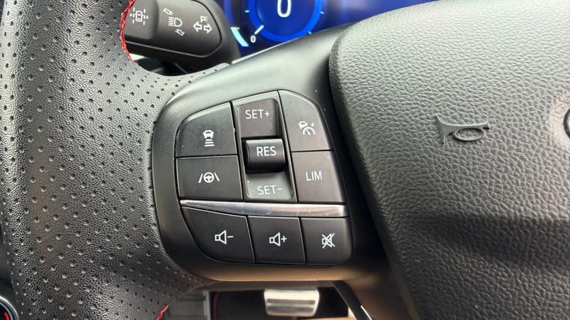 Used Ford Kuga 2023 for sale - 77989139: Photo 15