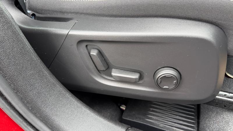 Used Volvo XC40 2023 for sale - 78206130: Photo 12